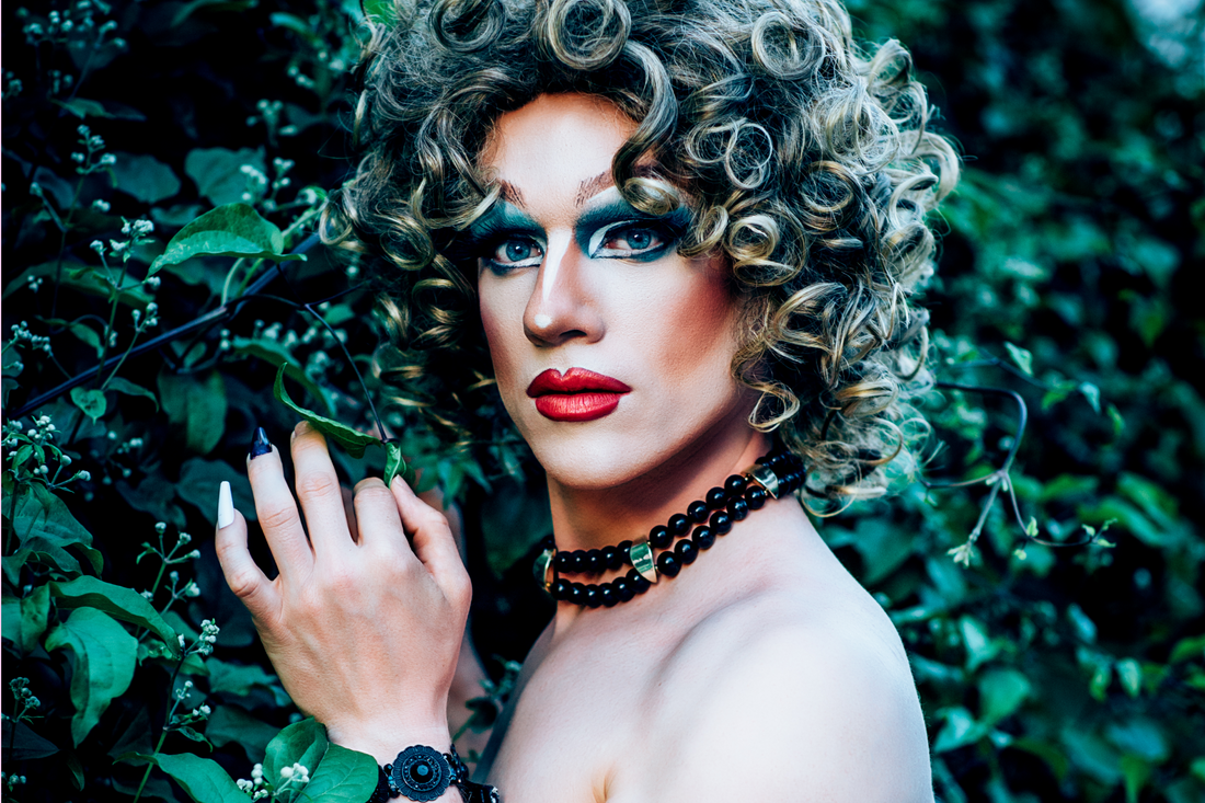 DRAGademy: Make-up, Stimme, Kostüm - so entsteht eine Drag-Performance