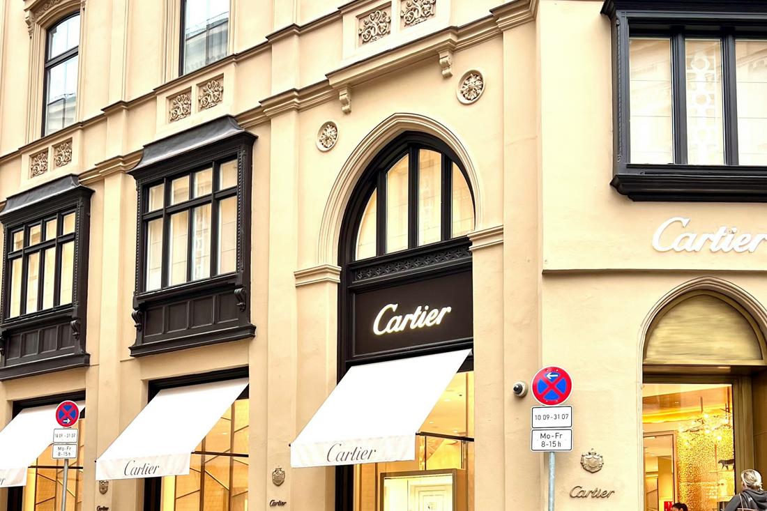 Münchens Maximilianstraße: Zwischen historischer Pracht und zeitgenössischer Kunst